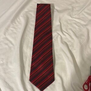Armani Red and Black Striped Men's Tie 100% silk❤️